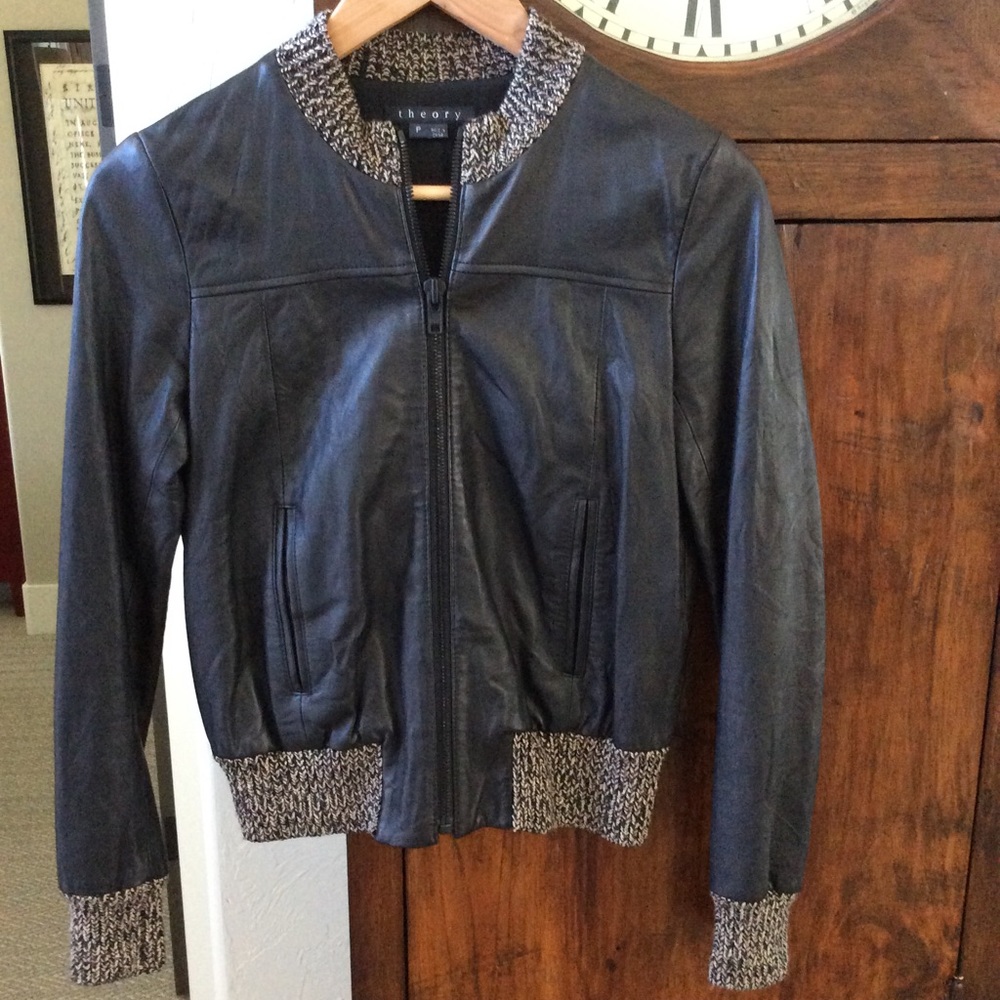 Theory women’s leather jacket size p